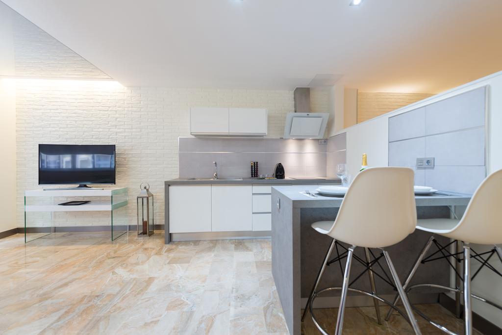 Suites Garden Loft Picasso Лас Палмас де Гран Канария Стая снимка